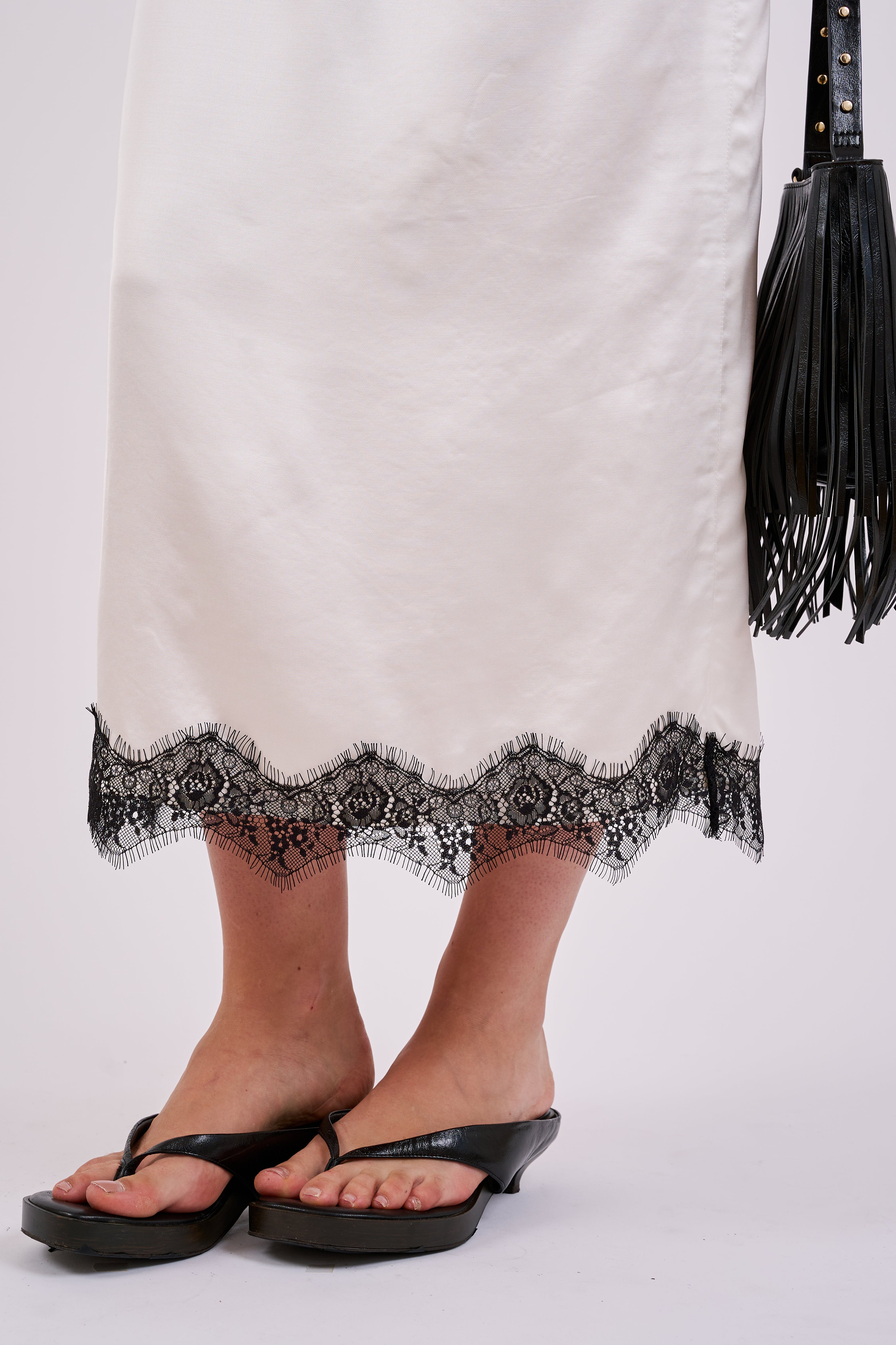 Lace skirt - white & black lace
